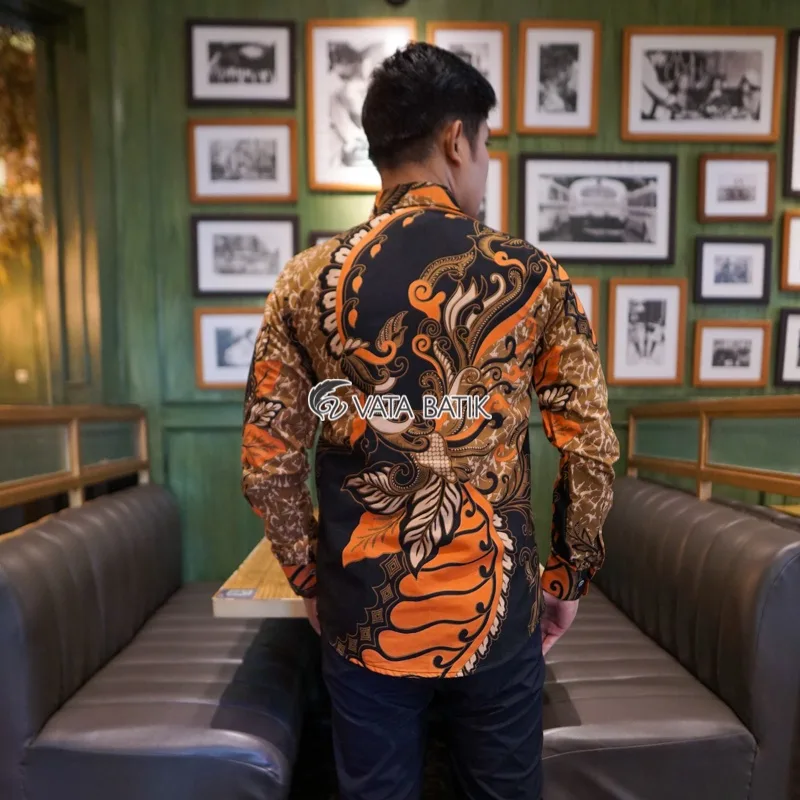 Foto 3 Kemeja Batik Vata batik Slimfit Premium Vata11P21K
