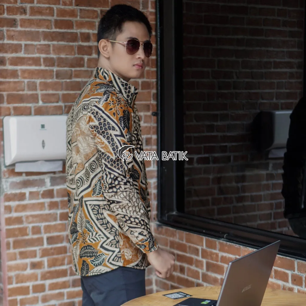 Foto 3 Kemeja Batik Slimfit Premium Vata11P21L