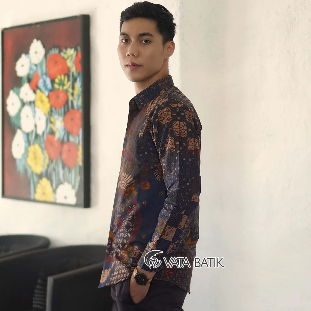 Foto 2 Kemeja Batik Slimfit VATA A15