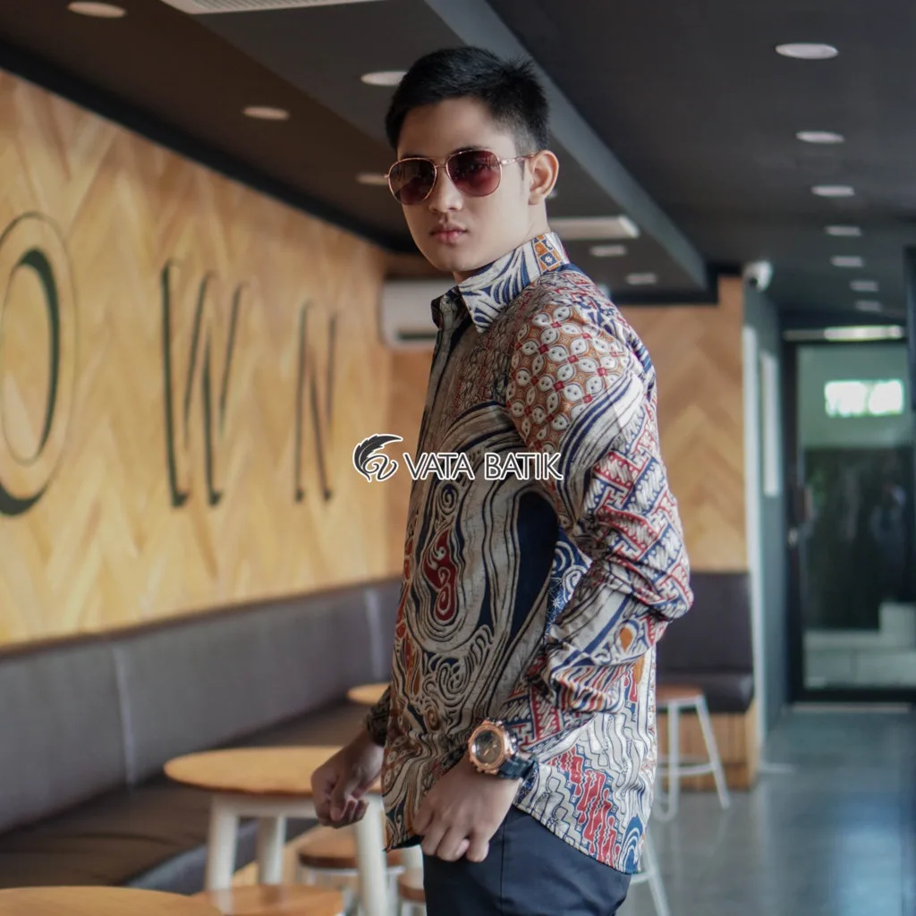 Foto 4 Kemeja Batik Slimfit Premium Vata11P21C