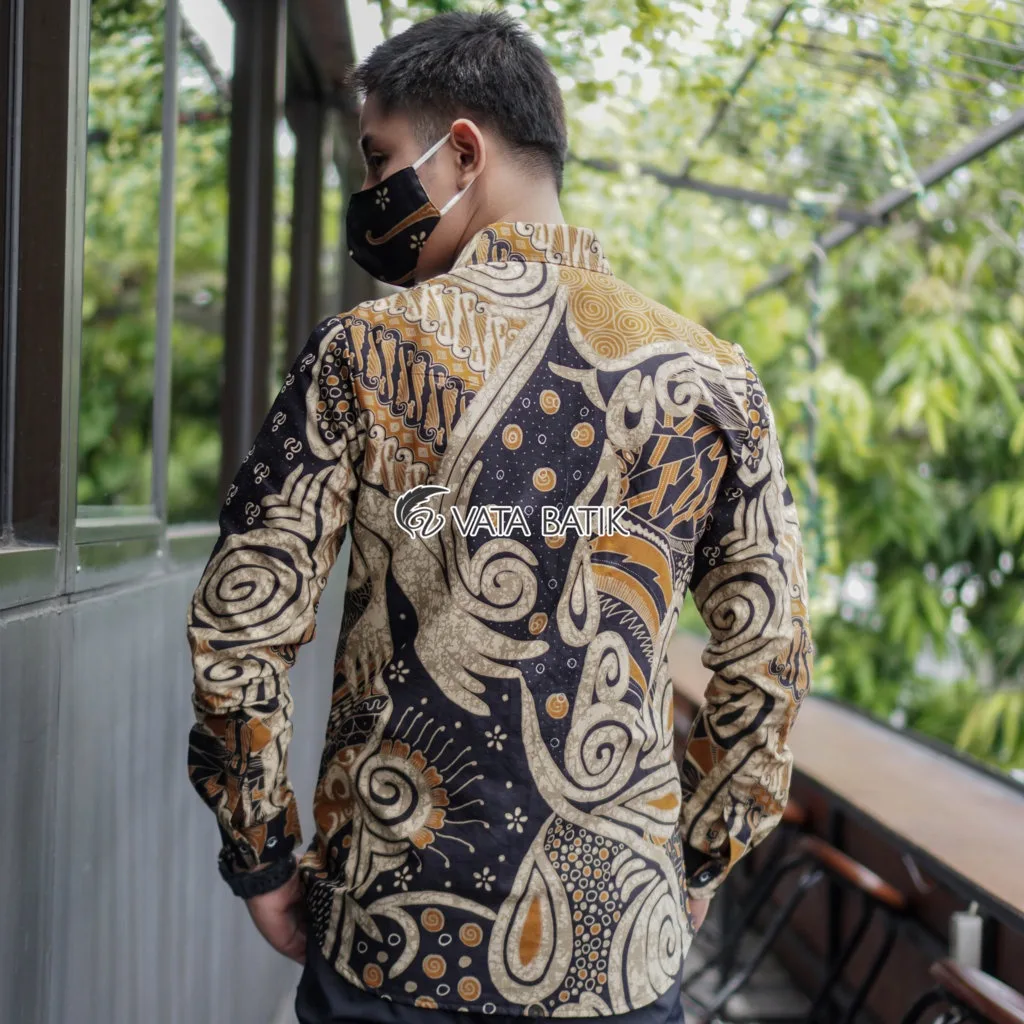 Foto 2 Kemeja Batik Slimfit Premium Vata11P21G