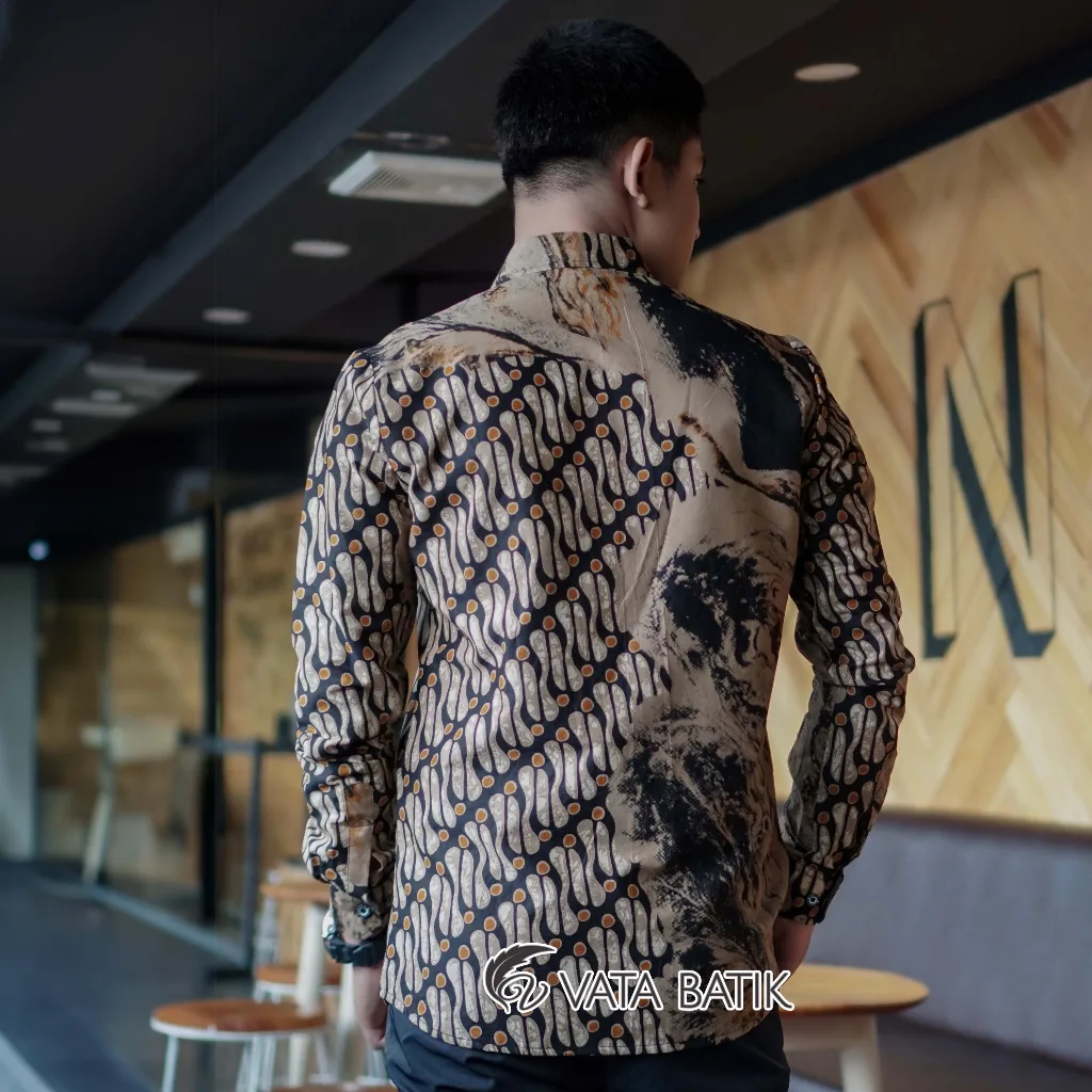 Foto 3 Kemeja Batik Slimfit Premium Vata11P21O