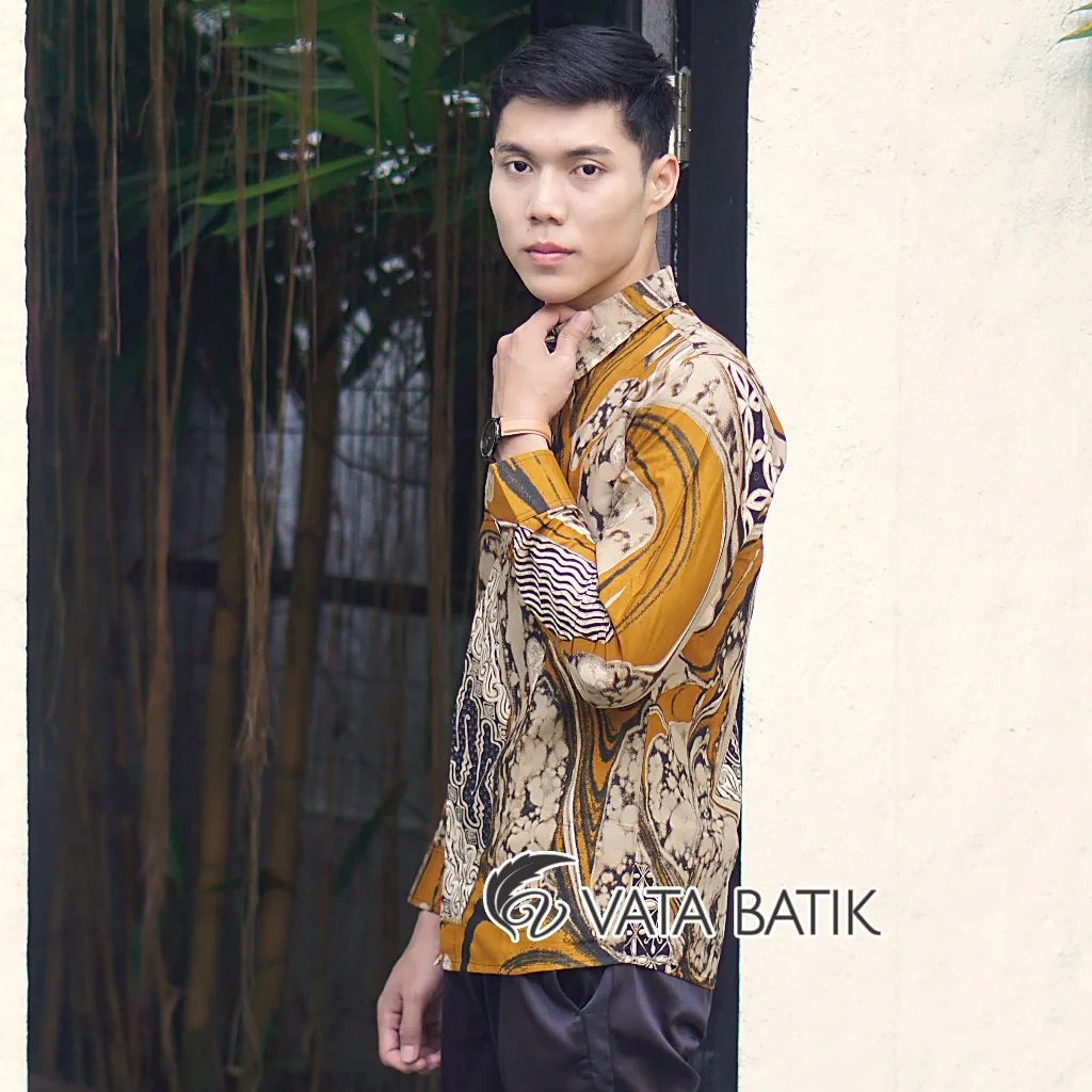 Foto 2 Kemeja Batik Slimfit Premium VATA 13