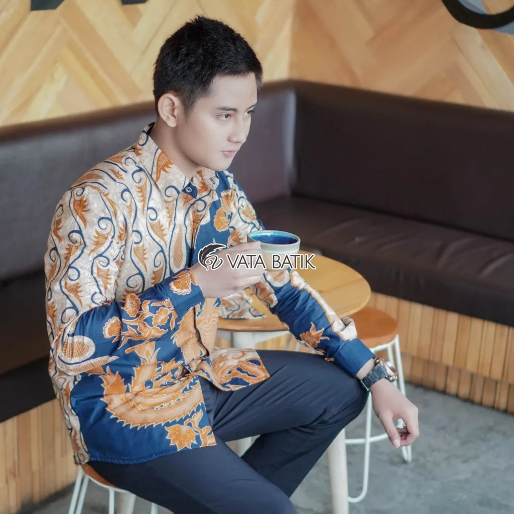 Foto 3 Kemeja Batik Slimfit Premium Vata11P21F